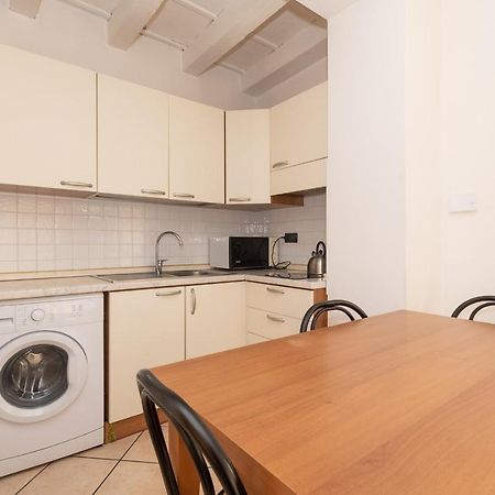 Appartamento Bilocale 1 Piazza Vittoria - Affitti Brevi Italia Brescia Kültér fotó
