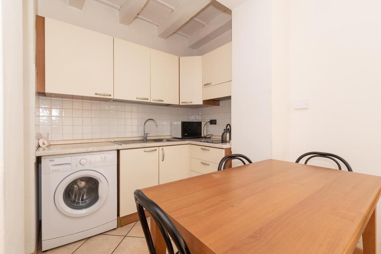 Appartamento Bilocale 1 Piazza Vittoria - Affitti Brevi Italia Brescia Kültér fotó